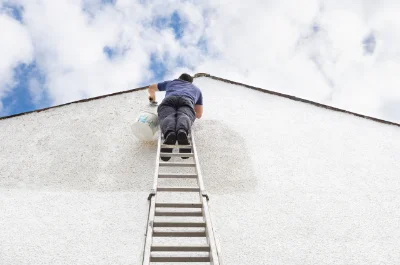 Peinture extérieure à Montsecret-Clairefougère — façades et ravalement
